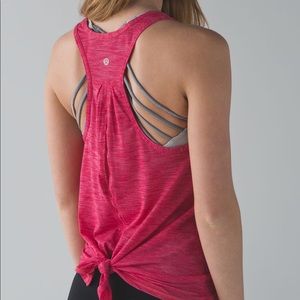Lululemon Athletica Salute the Sun tank